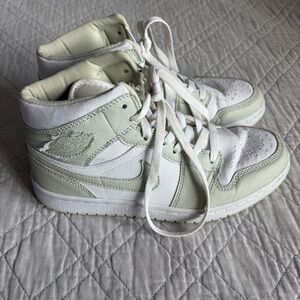 Nike Air Jordan High Tops in Sage Green - Women’s Size 7